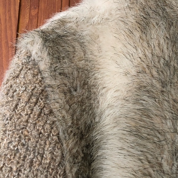 Vintage Designer Dubrowsky & Perlbinder Faux Fur Sweater Jacket - Picture 11 of 13